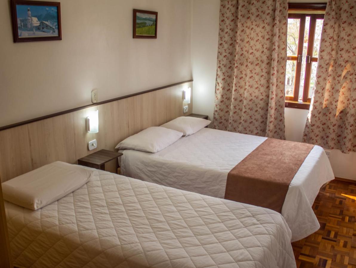 Hotel Alpenrose Treze Tílias Buitenkant foto