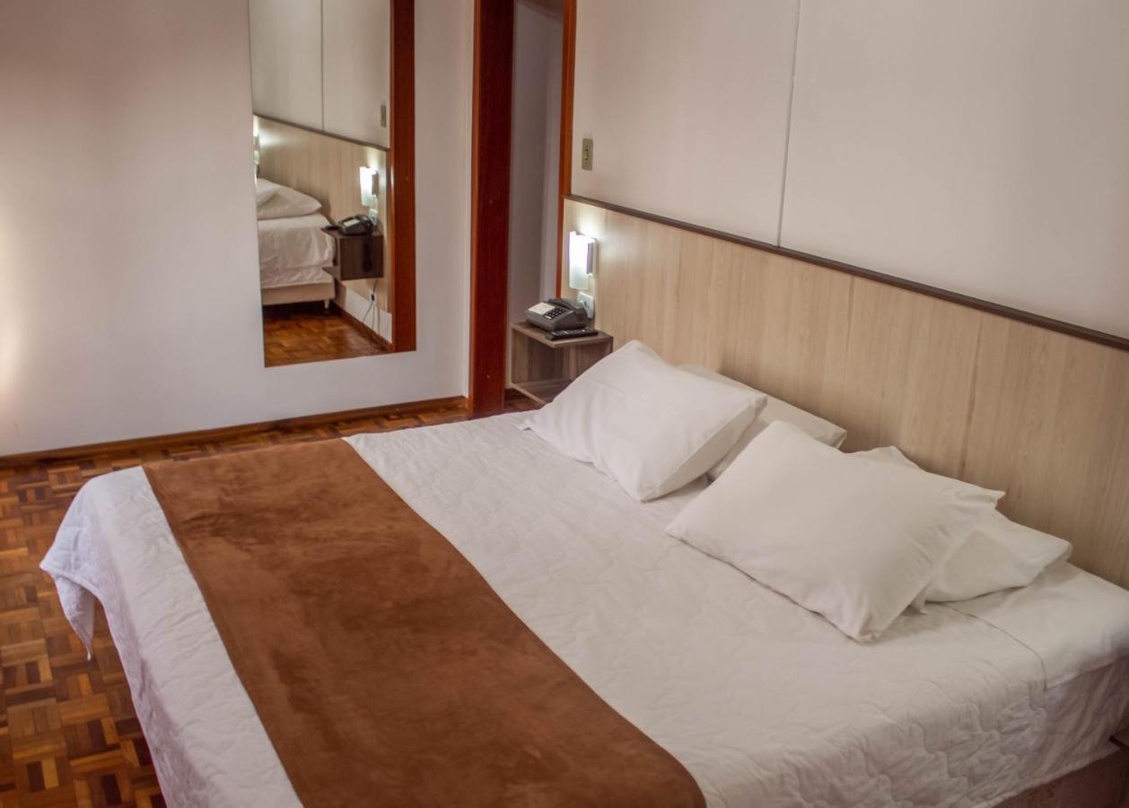 Hotel Alpenrose Treze Tílias Buitenkant foto