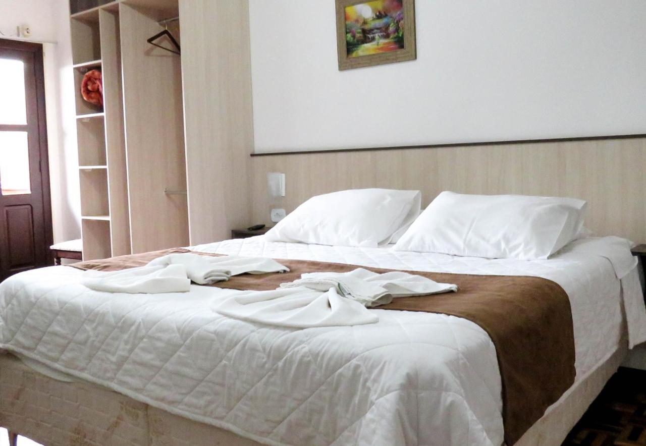 Hotel Alpenrose Treze Tílias Buitenkant foto