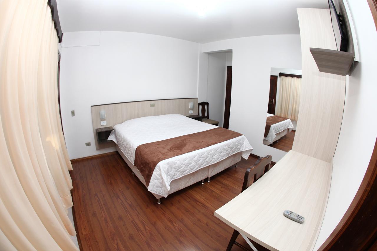Hotel Alpenrose Treze Tílias Buitenkant foto